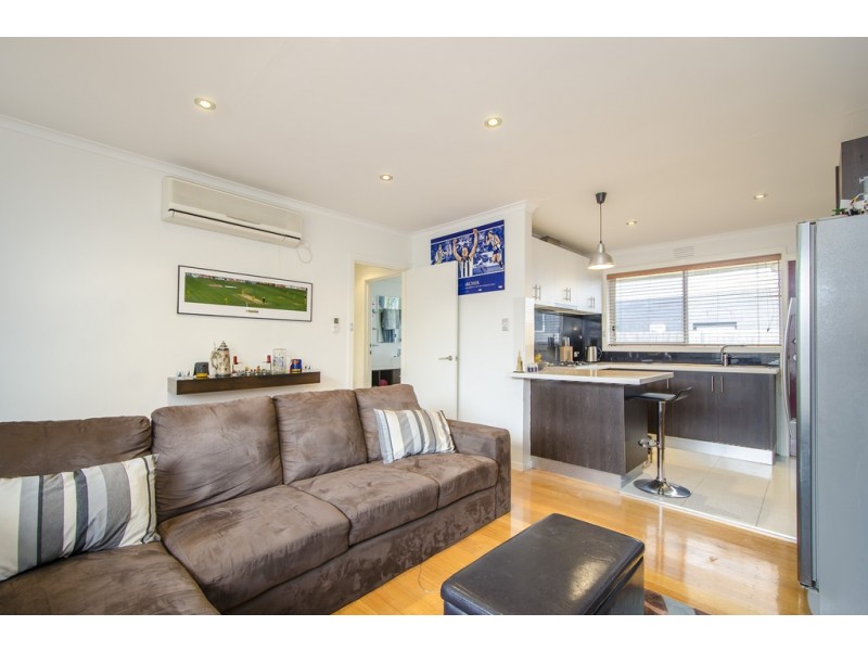 3/93 Blackshaws Road, Newport VIC 3015