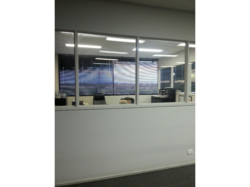 1/12 Wallace, Point Cook VIC 3030