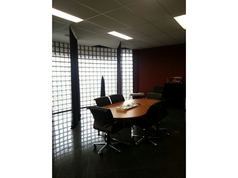 1/12 Wallace, Point Cook VIC 3030