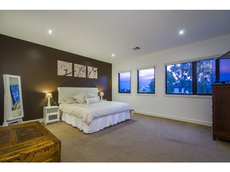 39 Times Square, Sanctuary Lakes VIC 3030