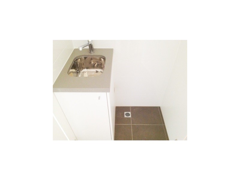 103/96 Pilgrim Street, Seddon VIC 3011