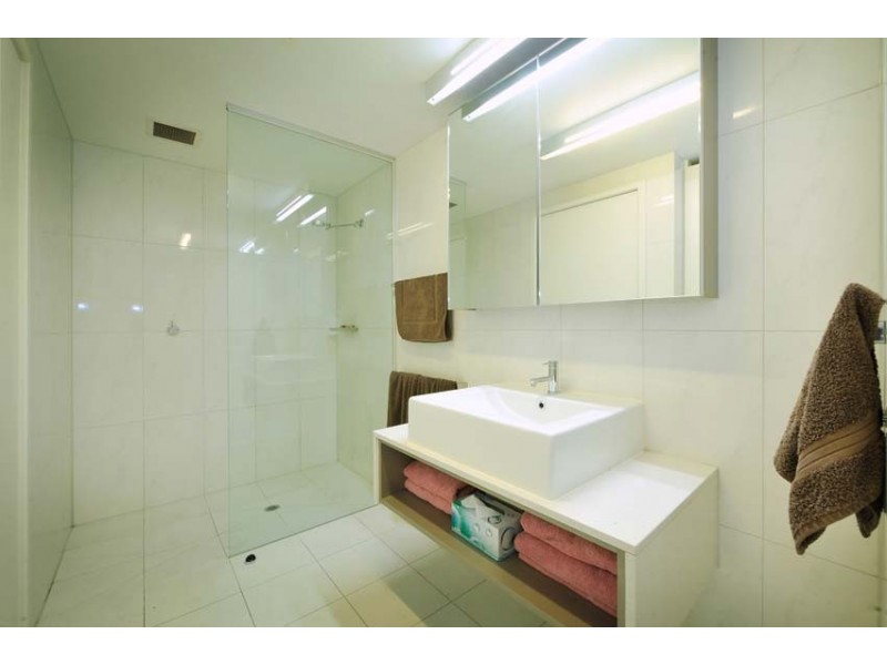 1502/90 Lorimer Street, Docklands VIC 3008