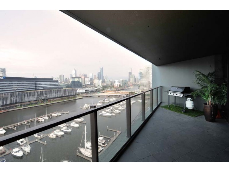 1502/90 Lorimer Street, Docklands VIC 3008