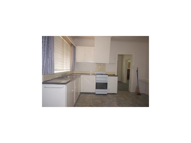 8 Jack Street, Newport VIC 3015