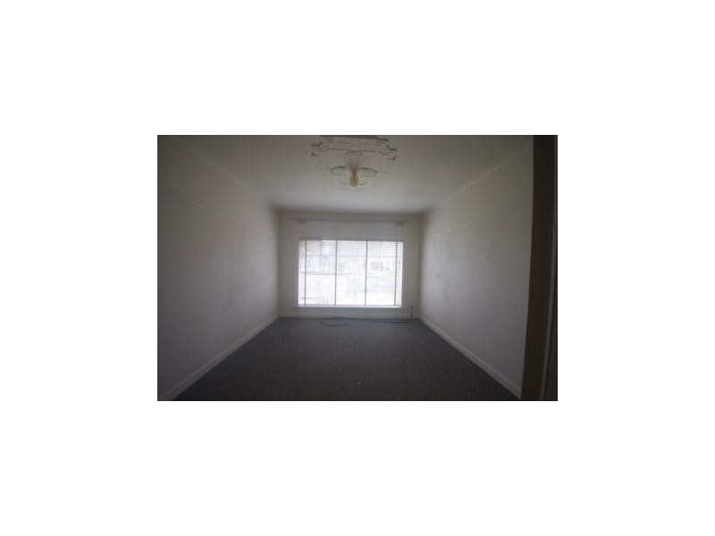 8 Jack Street, Newport VIC 3015