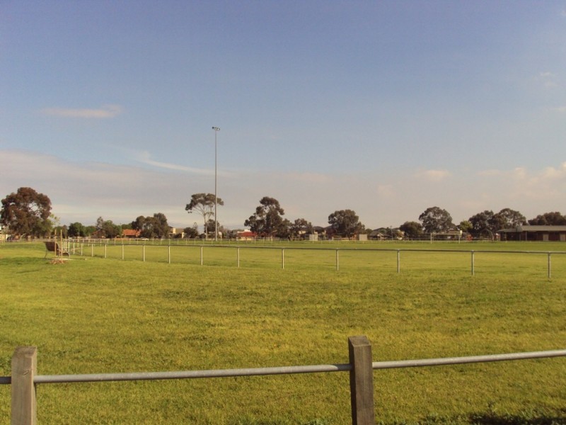 32 Curtin Street, Maidstone VIC 3012