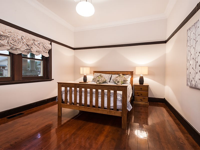 21 Mirls Street, Newport VIC 3015