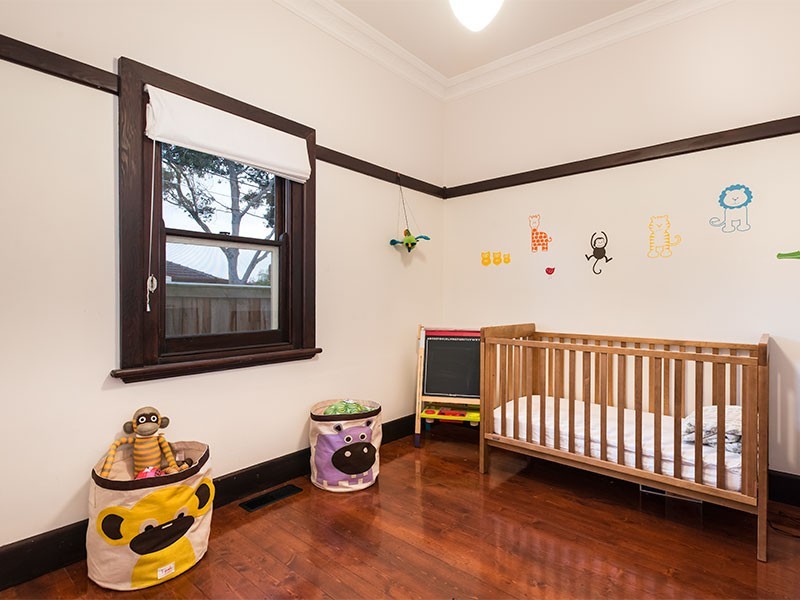 21 Mirls Street, Newport VIC 3015