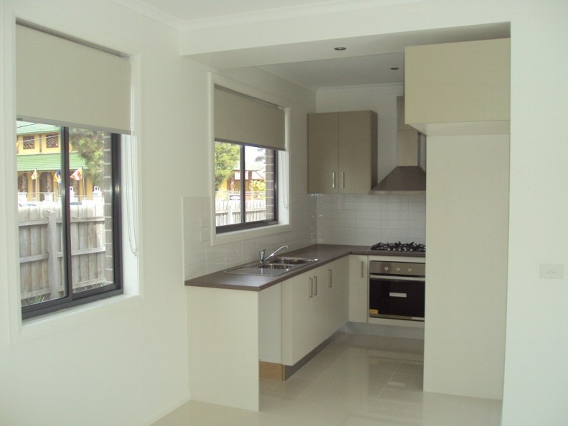 1/4 Alberta Street, West Footscray VIC 3012