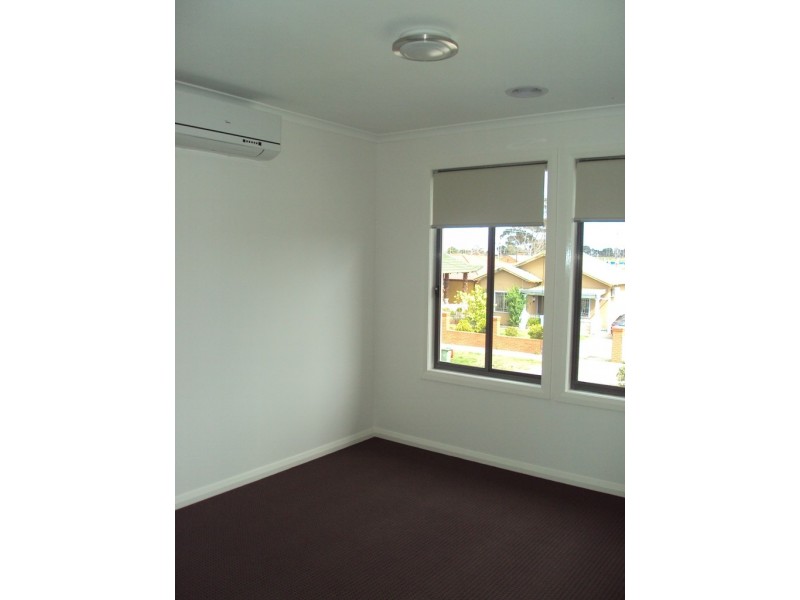 1/4 Alberta Street, West Footscray VIC 3012