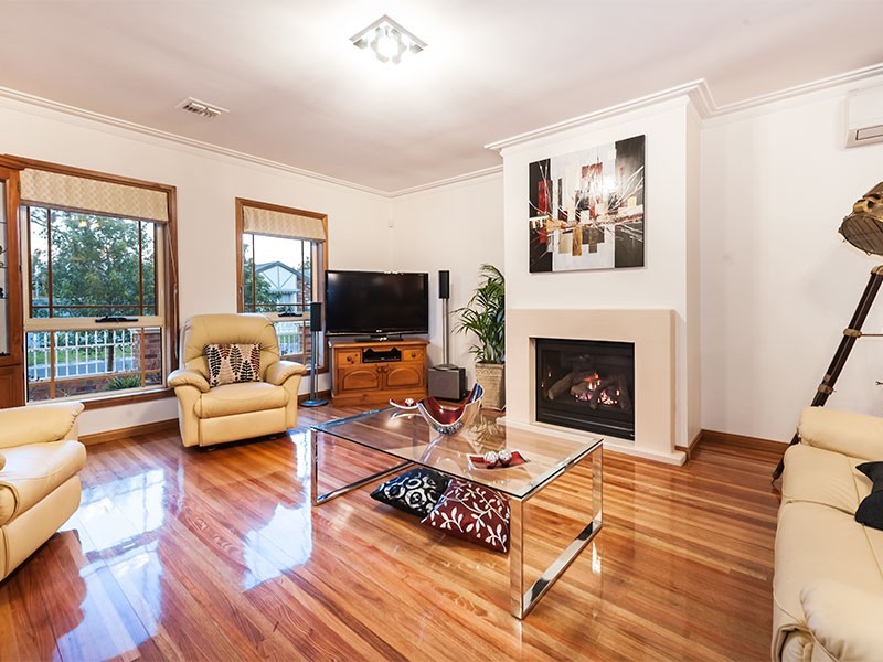 28 Aloha Street, South Kingsville VIC 3015