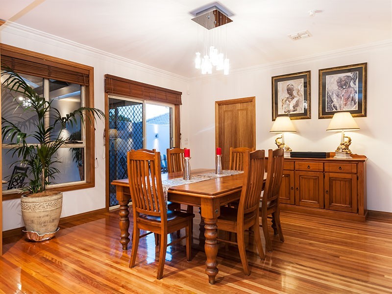 28 Aloha Street, South Kingsville VIC 3015