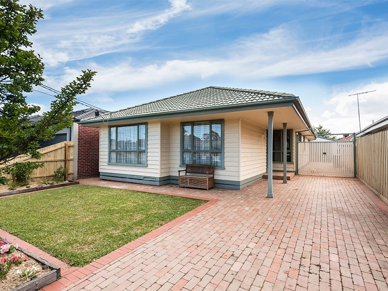 42 Angliss Street, Yarraville VIC 3013