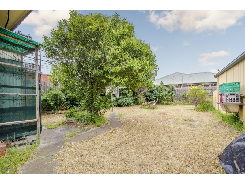 20 Bosquet Street, Maidstone VIC 3012