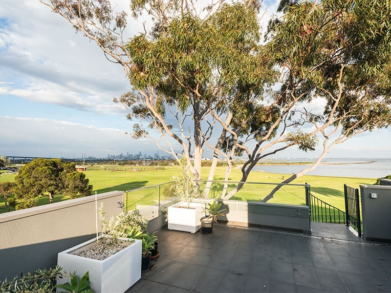 84A The Strand, Newport VIC 3015