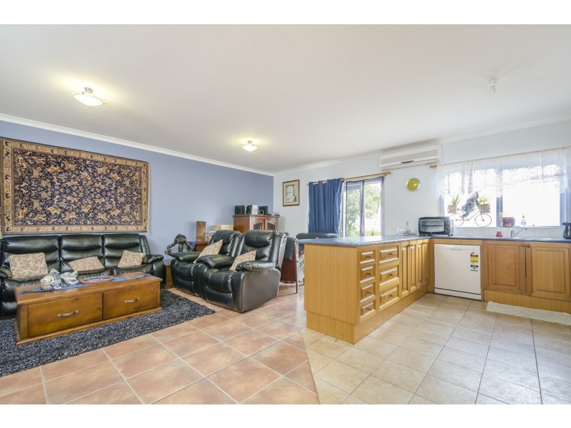 90 Alma Street, West Footscray VIC 3012