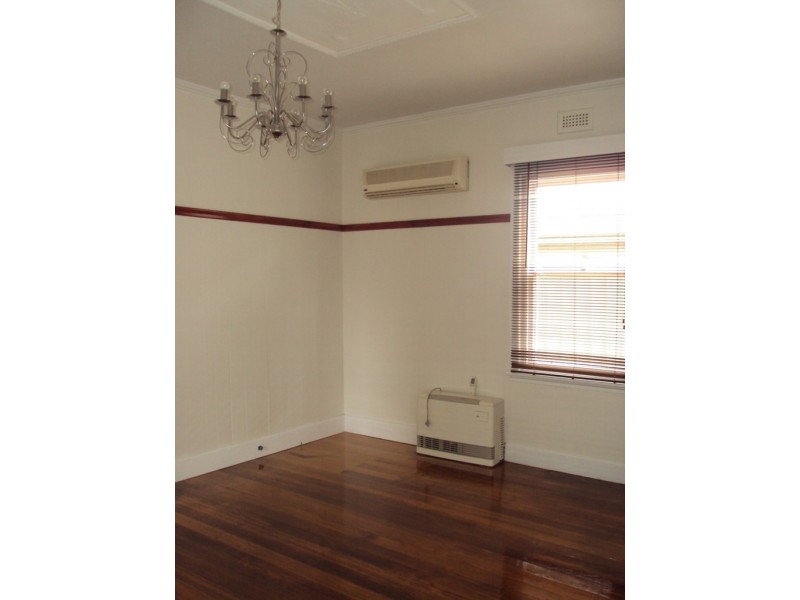 1/28 Clarendon Parade, West Footscray VIC 3012