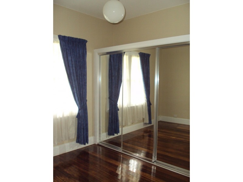 1/28 Clarendon Parade, West Footscray VIC 3012