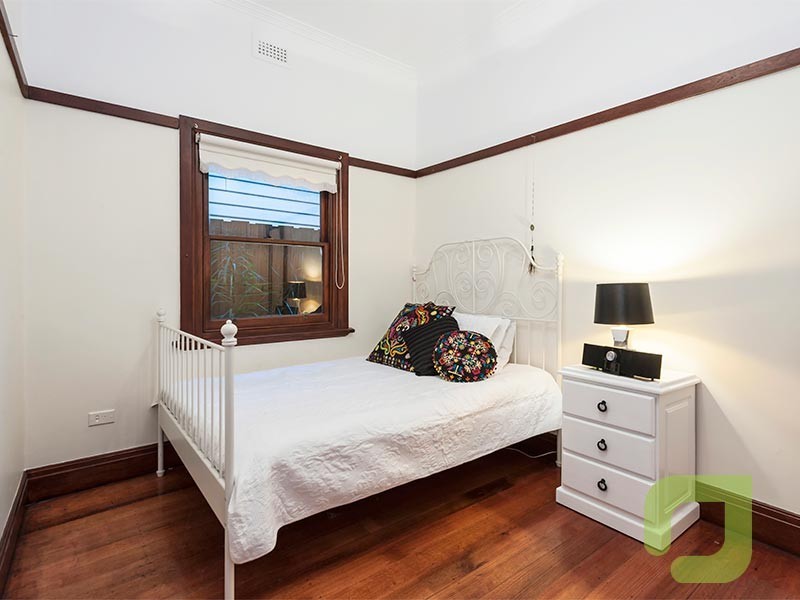 290 Somerville Road, Kingsville VIC 3012