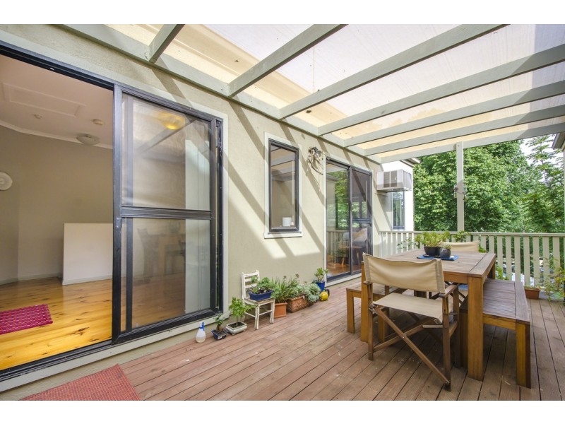 40 Woodruff Street, Kensington VIC 3031