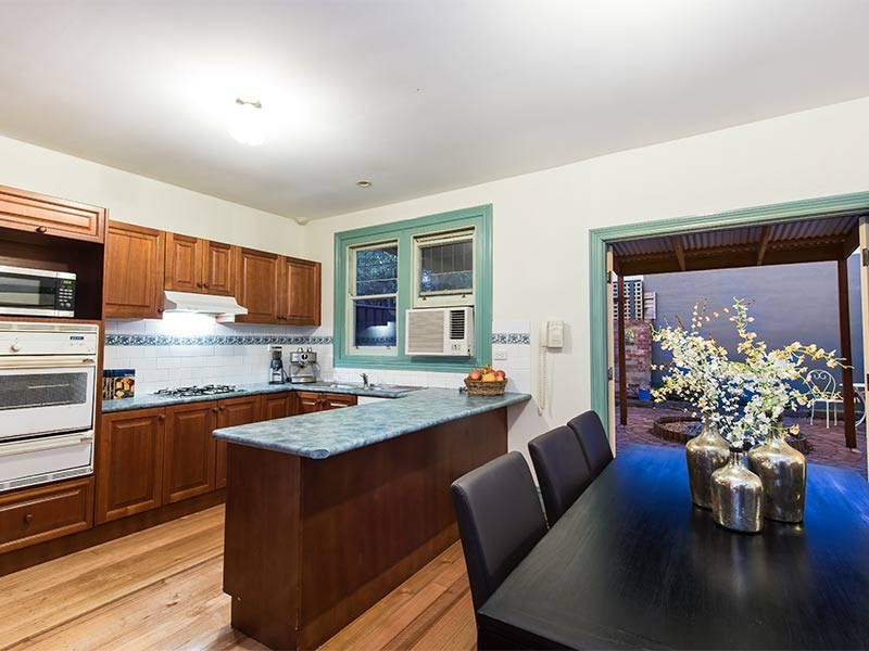 20 Charles Street, Seddon VIC 3011