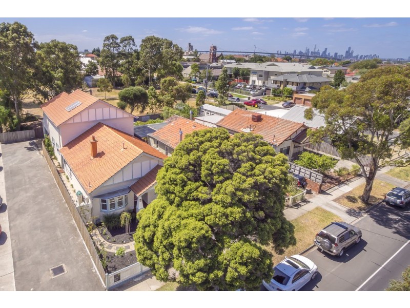 56 Mason Street, Newport VIC 3015