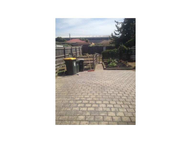 12 Jeffrey Ave, Altona North VIC 3025