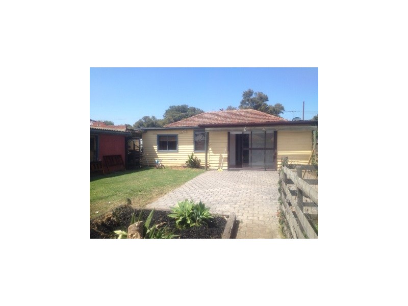 12 Jeffrey Ave, Altona North VIC 3025