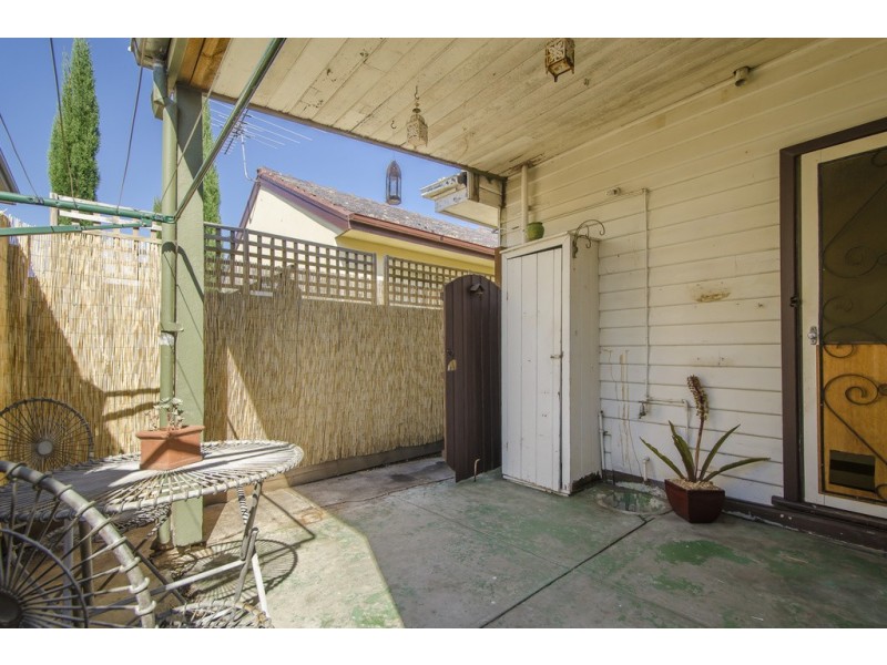 28 Madden Street, Maidstone VIC 3012