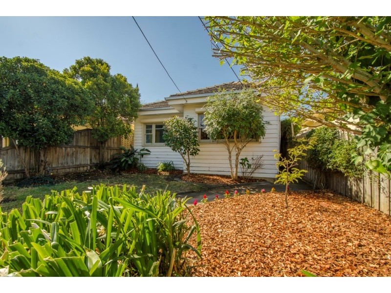28 Madden Street, Maidstone VIC 3012
