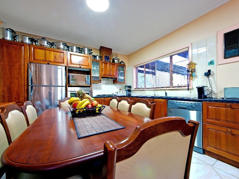 8 Percy Street, Newport VIC 3015