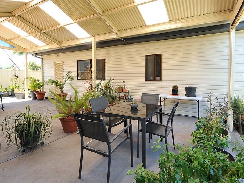 300 Blackshaws Road, Altona North VIC 3025