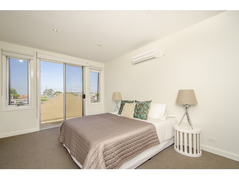 14 Edward Avenue, Altona North VIC 3025