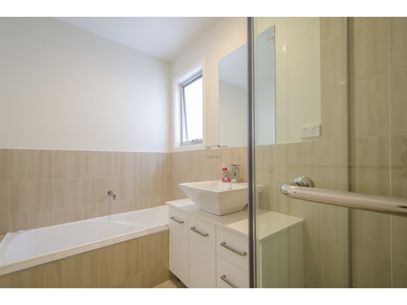 14 Edward Avenue, Altona North VIC 3025