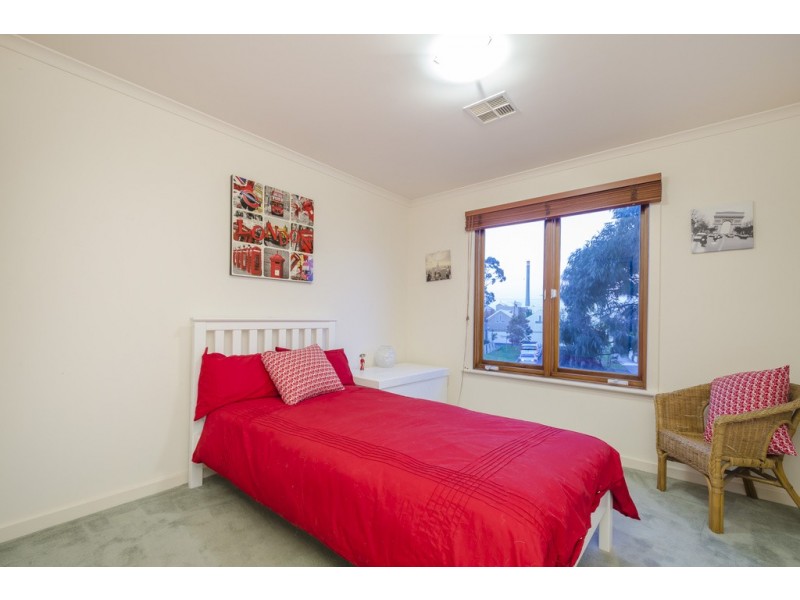 145 John Liston Drive, Newport VIC 3015