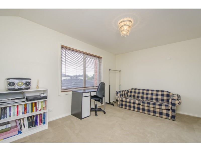 7/25 Watt Avenue, Oak Park VIC 3046