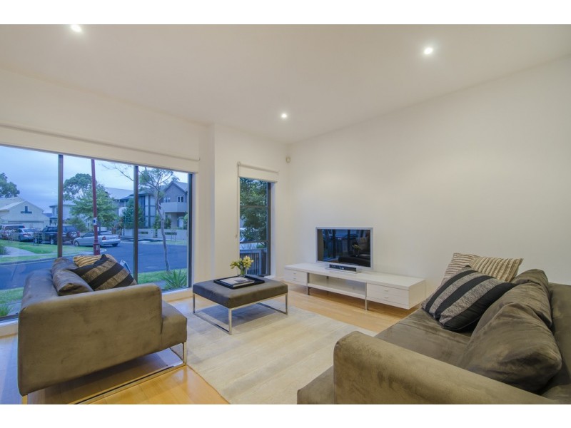 149 John Liston Drive, Newport VIC 3015