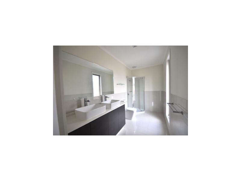 5/152 Hall Street, Spotswood VIC 3015