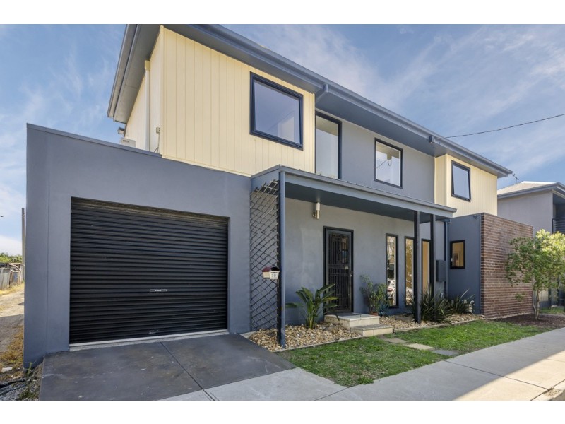 30 Derwent Street, Newport VIC 3015