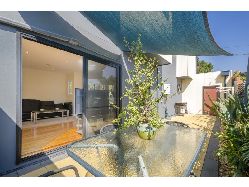 30 Derwent Street, Newport VIC 3015