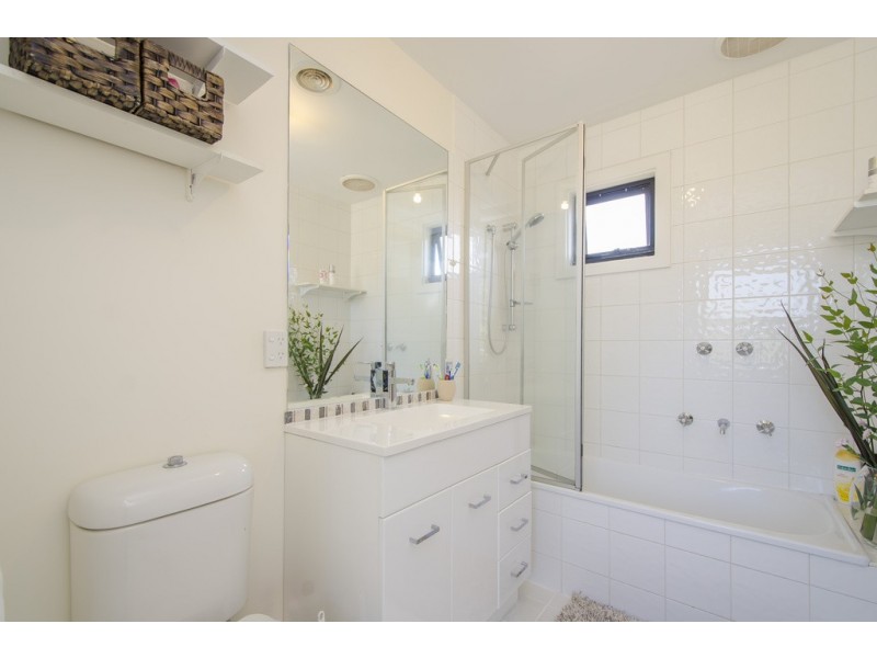 30 Derwent Street, Newport VIC 3015