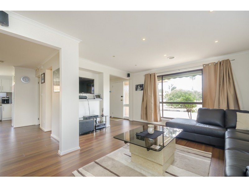 12 Strahan Court, Keilor Downs VIC 3038