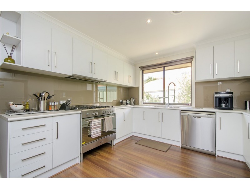 12 Strahan Court, Keilor Downs VIC 3038