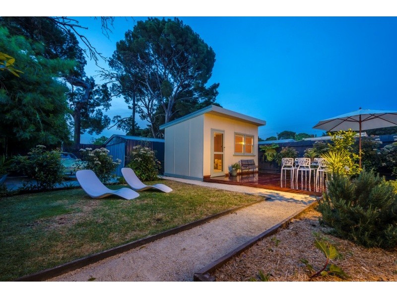 6 Edina Street, Williamstown VIC 3016