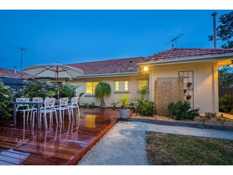 6 Edina Street, Williamstown VIC 3016