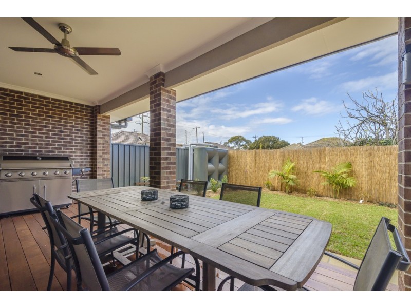 92 First Avenue, Altona North VIC 3025