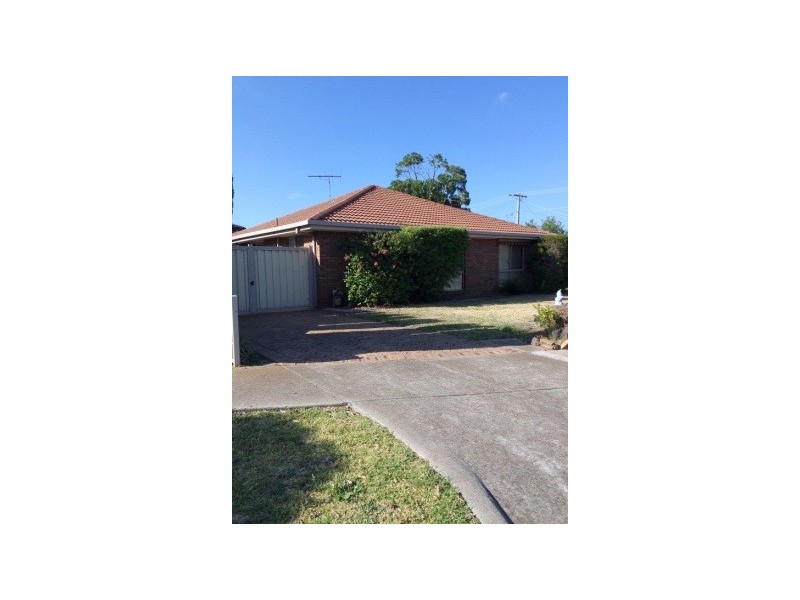 19 Leake Court, Altona Meadows VIC 3028