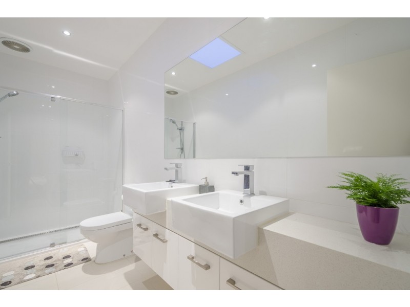 93a Fifth Avenue, Altona North VIC 3025