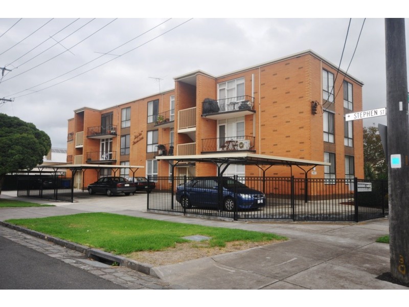 2/13 Stephen Street, Yarraville VIC 3013