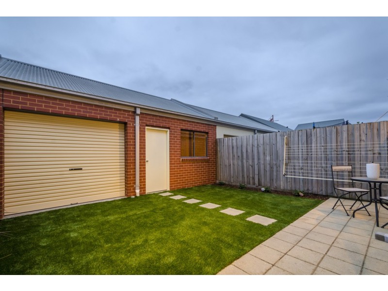 149 John Liston Drive, Newport VIC 3015